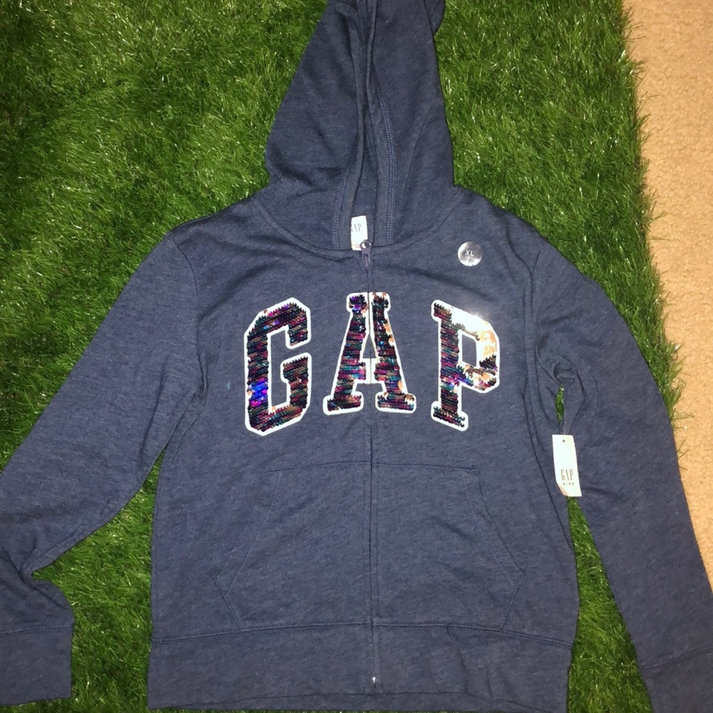 GAP girl’s sweater